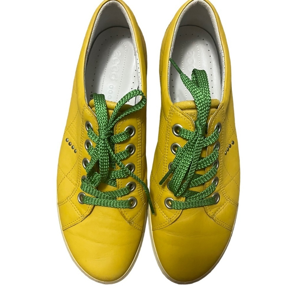 Ecco yellow and green women’s golf shoes. Size 41 EU. US size 10.5/11.